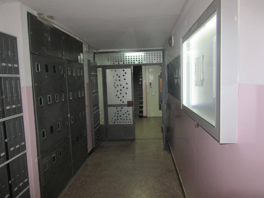 Studio Ema Nis Bagian luar foto